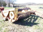 New Holland Swather GH0081