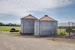 32-4419 Indiana Rd-32
